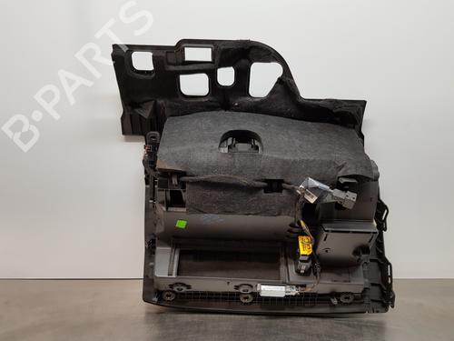 Hanskerom AUDI A4 B9 (8W2, 8WC)  | BP27175685C95 