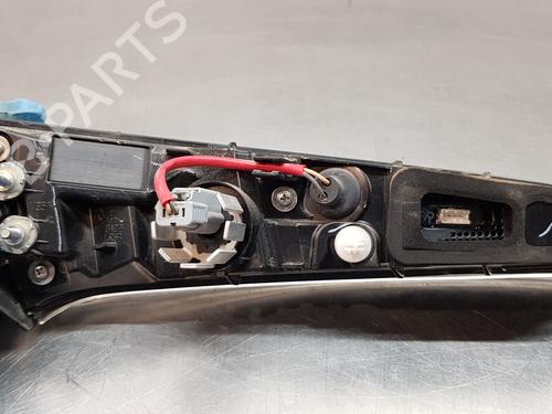 Right tailgate light TOYOTA COROLLA Hatchback (_E21_, _EA1_, _EH1_) 1.8 Hybrid (ZWE211) | BP19710654C80 