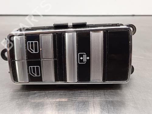 Comutador vidro trás direito MERCEDES-BENZ S-CLASS (W221, V221) S 420 CDI (221.028, 221.128) (320 hp) 30879495