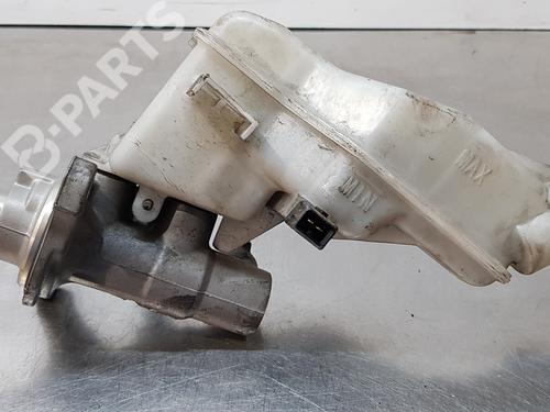 Brake master cylinder KIA CARENS IV 1.7 CRDi | BP10907462M77 