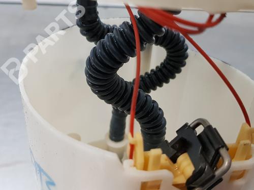 Fuel pump FORD TRANSIT COURIER B460 MPV 1.5 TDCi | BP10117621M76 