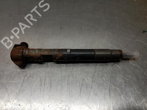 Used Injector MERCEDES-BENZ B-CLASS Sports Tourer (W246, W242) [2011-2018]  30096517