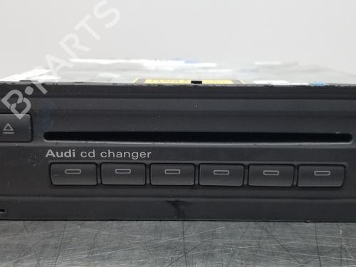 Radio AUDI A8 D3 (4E2, 4E8) 4.2 quattro 4E0035111