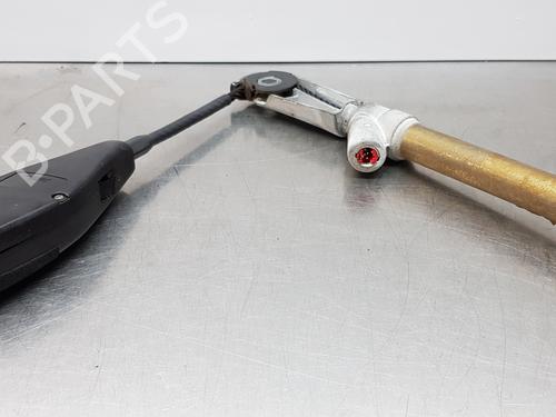 Used Front left belt tensioner RENAULT MEGANE II (BM0/1_, CM0/1_) [2001-2012]  30879195