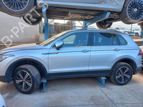 Høyre baklys VW TIGUAN (AD1, AX1)  | BP28376930C35 