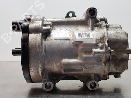 Used AC compressor TOYOTA COROLLA Hatchback (_E21_, _EA1_, _EH1_) 1.8 Hybrid (ZWE211) (98 hp) 19699012