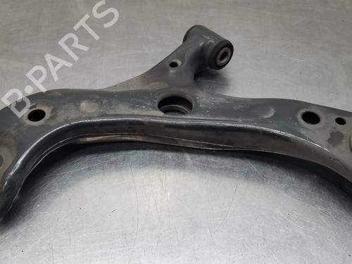 Left front suspension arm TOYOTA COROLLA Estate (_E21_)  | BP20296162M12
