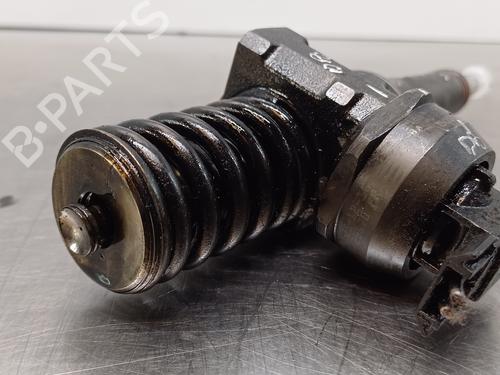 Injector VW GOLF V (1K1)  | BP18910621M100 