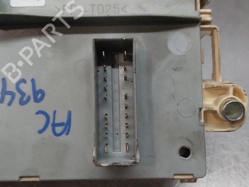 Fuse box PEUGEOT BOXER Van 2.2 HDi 120 | BP17077528E1 