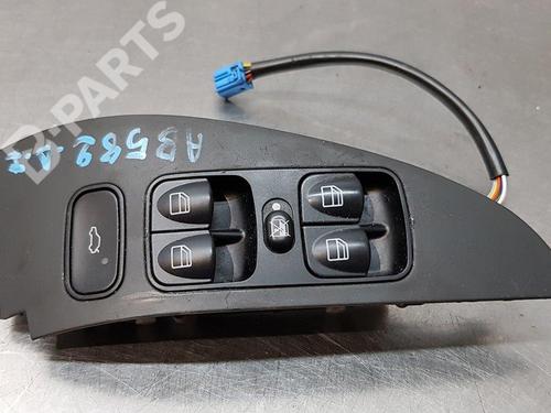 Used Left front window switch Left front window switch MERCEDES-BENZ C-CLASS (W203) C 180 Kompressor (203.046) (143 hp) 9836969 9836969