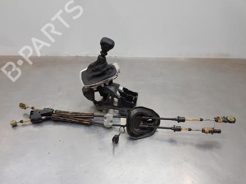 Used Gear lever PEUGEOT 208 II (UB_, UP_, UW_, UJ_) 1.2 PureTech 100 (101 hp) 29199655