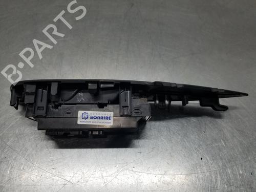 Left front window switch NISSAN QASHQAI II (J11, J11_) | BP30880093I27