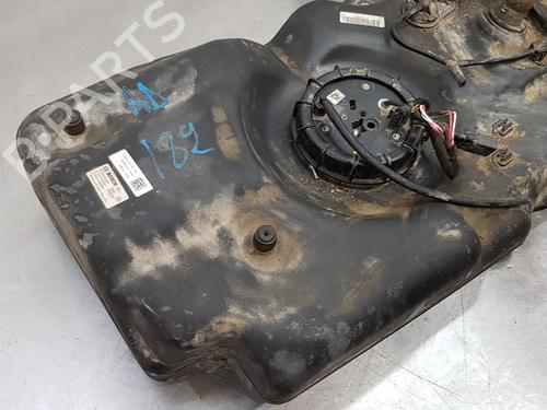 AdBlue tank MERCEDES-BENZ M-CLASS (W166) ML 350 BlueTEC 4-matic (166.024, 166.023) | BP19065055M85 
