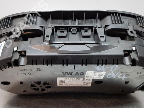 Instrument cluster SKODA OCTAVIA III (5E3, NL3, NR3) 1.6 TDI | BP19687470C47 