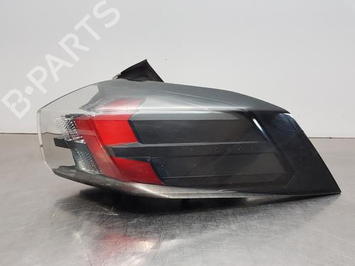 Used Right taillight PEUGEOT 2008 II (UD_, US_, UY_, UJ_, UR_, UC_) 1.2 PureTech 130 (USHNS, URHNS) (130 hp) 28377013