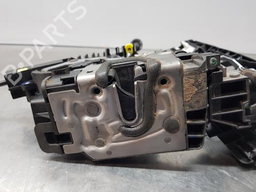 Zamek drzwi przednich prawych MERCEDES-BENZ C-CLASS (W205) | BP30880570C97