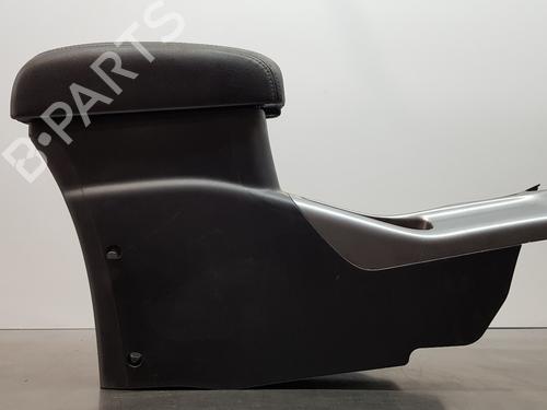 Accoudoir central MITSUBISHI OUTLANDER II (CW_W) [2005-2012]  30879242