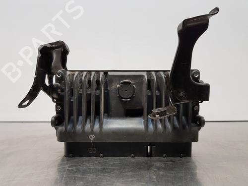 Used Engine control unit (ECU) TOYOTA YARIS (_P21_, _PA1_, _PH1_) 1.5 Hybrid (MXPH10, MXPH11) (116 hp) 23945975