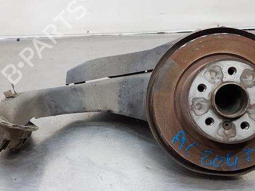 Used Right rear steering knuckle BMW 1 (F40) 116 d (116 hp) 17957042