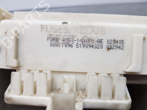 Fuse box FORD FOCUS II (DA_, HCP, DP) | BP28605739E1