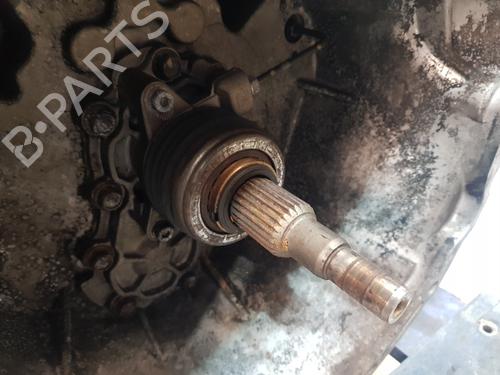 Gearbox SSANGYONG RODIUS I  | BP28116799M3 