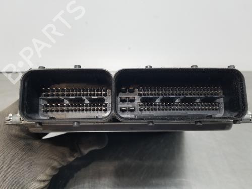 Engine control unit (ECU) VW PASSAT B6 Variant (3C5)  | BP27262893M57 