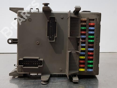 Used Fuse box RENAULT ESPACE IV (JK0/1_) [2002-2025]  8639877