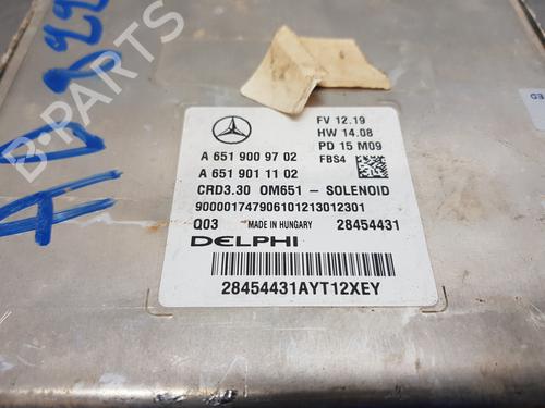 Engine control unit (ECU) MERCEDES-BENZ B-CLASS Sports Tourer (W246, W242) | BP30096483M57