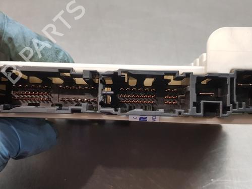Fuse box TOYOTA RAV 4 V (_A5_, _H5_)  | BP19118699E1 