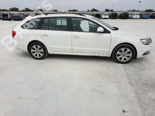 Front left lock SKODA SUPERB II Estate (3T5) | BP8644663C98