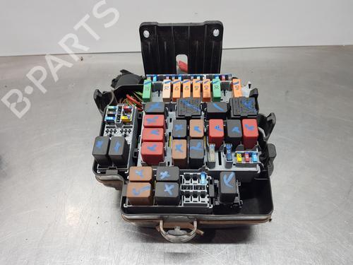 Sikringsdose IVECO DAILY IV Van [2006-2012]  28022474