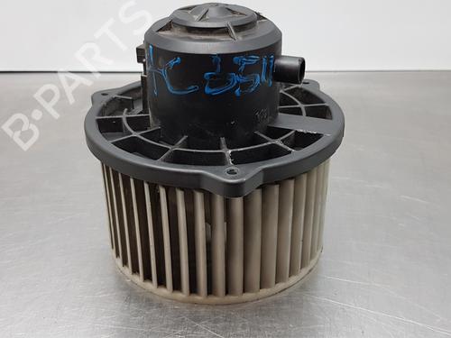 Used Heater blower motor HYUNDAI H-1 Van (A1) [1997-2008]  30878927