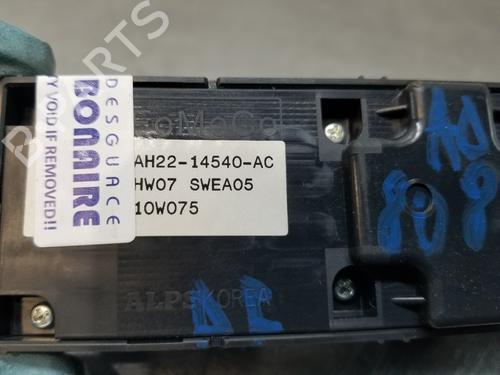 Left front window switch LAND ROVER RANGE ROVER SPORT I (L320) | BP30880648I27