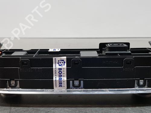 Climate control TOYOTA COROLLA Hatchback (_E21_, _EA1_, _EH1_) 1.8 Hybrid (ZWE211) | BP19699019I5 