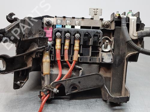 Fuse box INFINITI QX30 2.2 D AWD | BP13711004E1 