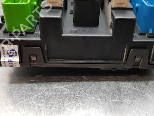 Fuse box OPEL ZAFIRA / ZAFIRA FAMILY B (A05)  | BP17895586E1 