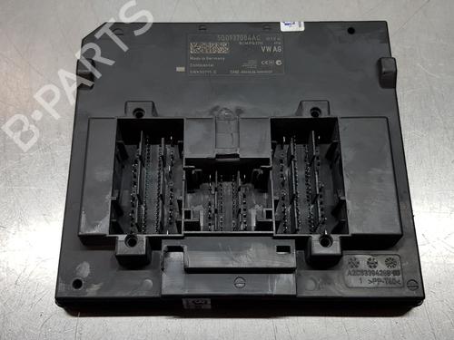 Used Electronic module SKODA OCTAVIA III (5E3, NL3, NR3) 1.6 TDI (105 hp) 18083937