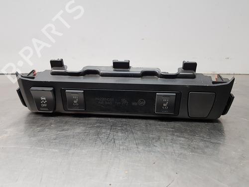 Used Electronic module TOYOTA RAV 4 V (_A5_, _H5_) 2.5 Hybrid AWD (AXAH54, AXAL54) (222 hp) 30055084