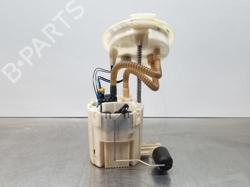 Used Fuel pump BMW 4 Gran Coupe (F36) 435 d xDrive (313 hp) 29284562