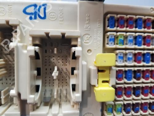Fuse box KIA STONIC (YB)  | BP30880184E1 