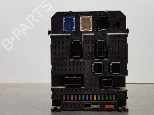 Used Fuse box CITROËN C4 I (LC_) [2004-2014]  30879551