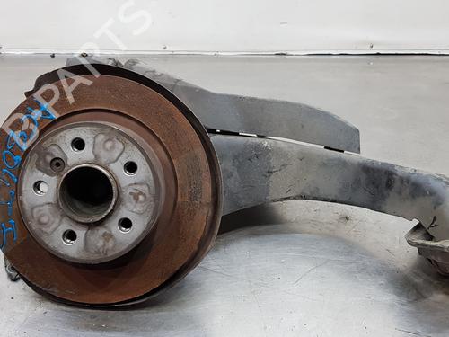 Used Left rear steering knuckle BMW 1 (F40) 116 d (116 hp) 17957043