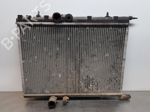 Used Water radiator PEUGEOT PARTNER MPV (5_, G_) [1996-2025]  30880825
