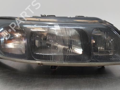 Used Right headlight VOLVO S60 I (384) [2000-2010]  15486084