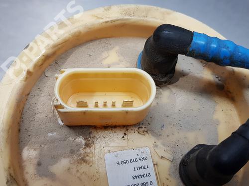Pompe à carburant VW CADDY IV MPV (SAB, SAJ)  | BP10695533M76 
