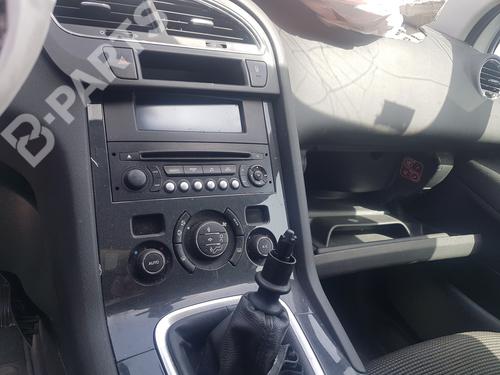 Radio PEUGEOT 5008 (0U_, 0E_) 1.6 HDi | BP10507553E6 