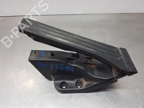 Used Pedal MERCEDES-BENZ C-CLASS (W205) [2013-2023]  30880578