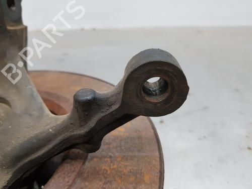 Right front steering knuckle NISSAN PRIMASTAR Van (X83) | BP30566331M26