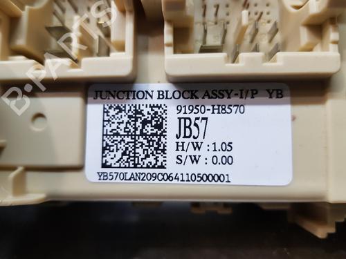 Fuse box KIA STONIC (YB) 1.0 T-GDi | BP30880260E1