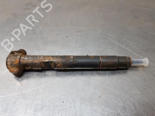 Used Injector MERCEDES-BENZ B-CLASS Sports Tourer (W246, W242) [2011-2018]  30096505